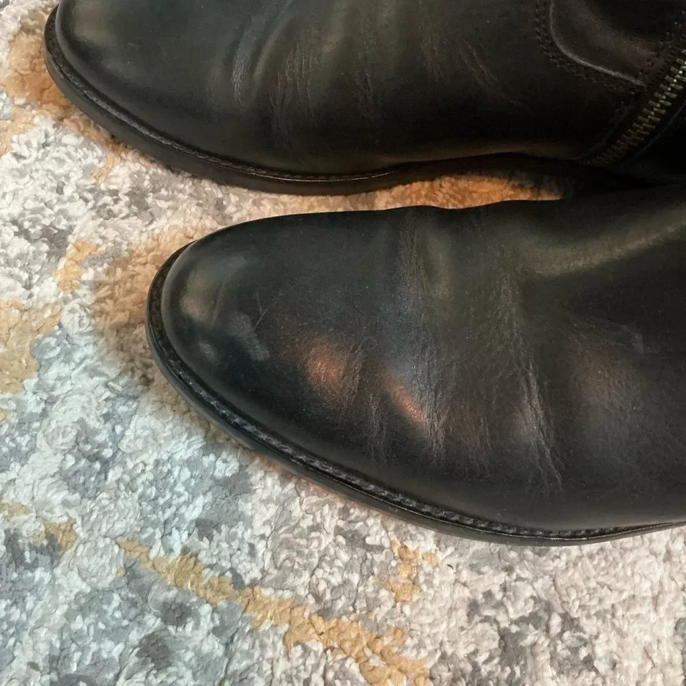 FRYE MELISSA SHORT BUTTON BOOT! EUC! SIZE 8.5